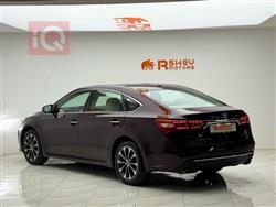 تويوتا أفالون